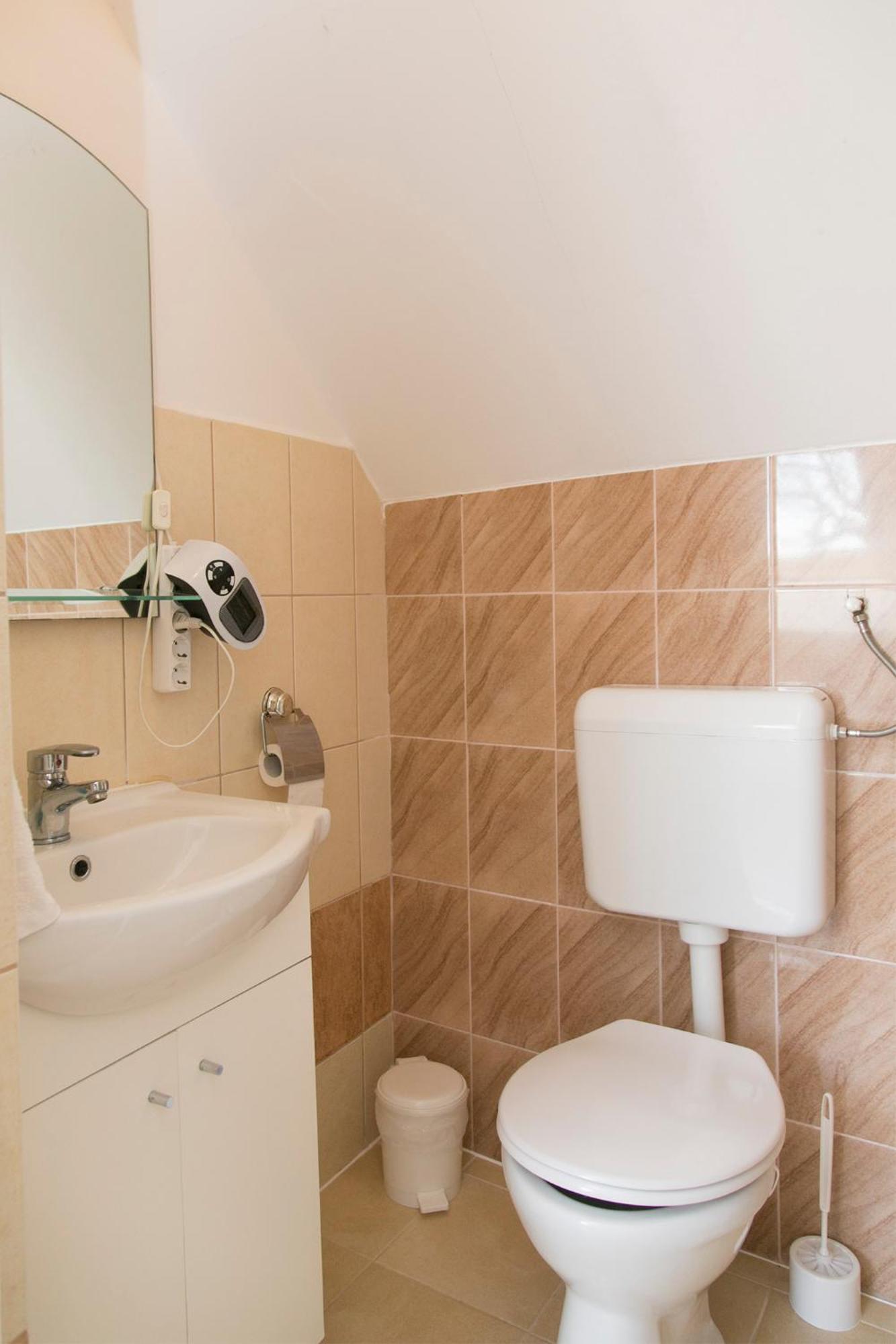 Güns Vendégház Szigliget Chambre photo